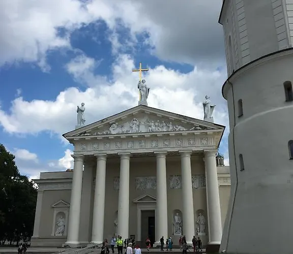 Daire Skapas Street *